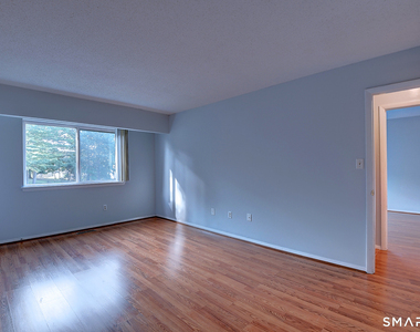 545 Cypress Road - Photo Thumbnail 20