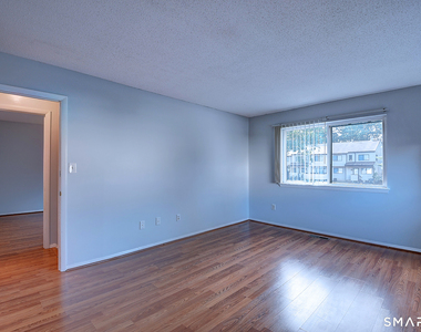 545 Cypress Road - Photo Thumbnail 13