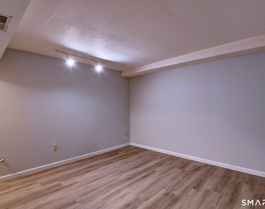 545 Cypress Road - Photo Thumbnail 27