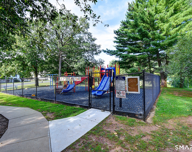 545 Cypress Road - Photo Thumbnail 36