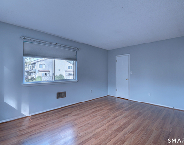 545 Cypress Road - Photo Thumbnail 15