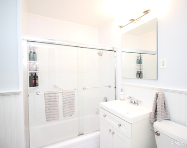 30 Maple Tree Avenue - Photo Thumbnail 16