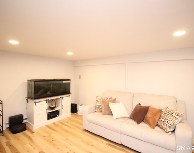 30 Maple Tree Avenue - Photo Thumbnail 17