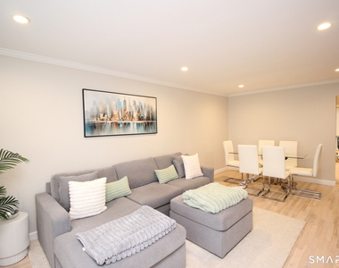 30 Maple Tree Avenue - Photo Thumbnail 1