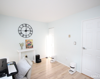 30 Maple Tree Avenue - Photo Thumbnail 15
