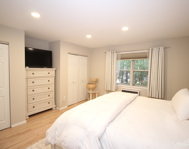 30 Maple Tree Avenue - Photo Thumbnail 10