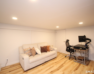 30 Maple Tree Avenue - Photo Thumbnail 18