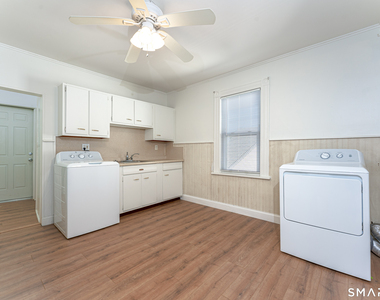 176 Thompson Street - Photo Thumbnail 3
