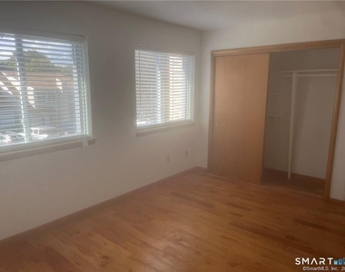 10 Macintosh Lane - Photo Thumbnail 12