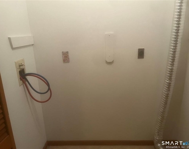 10 Macintosh Lane - Photo Thumbnail 6
