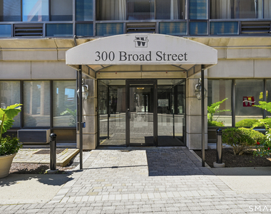 300 Broad Street - Photo Thumbnail 1