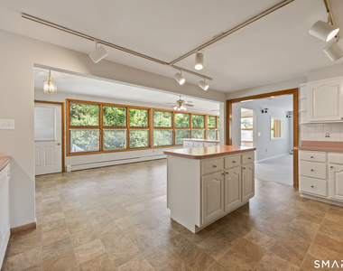480 Higgins Road - Photo Thumbnail 4