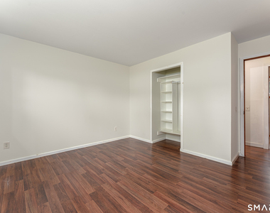 56 Greenfield Drive - Photo Thumbnail 28