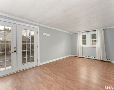 56 Greenfield Drive - Photo Thumbnail 10