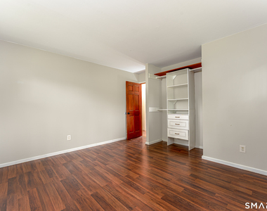 56 Greenfield Drive - Photo Thumbnail 24