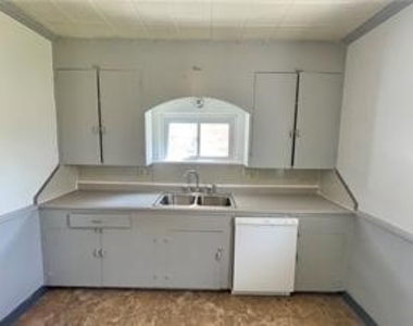 214 Mcclain Ave - Photo Thumbnail 8