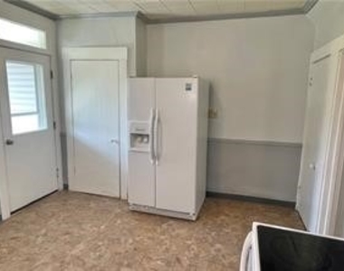 214 Mcclain Ave - Photo Thumbnail 9
