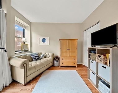 5611 Elmer Street - Photo Thumbnail 25