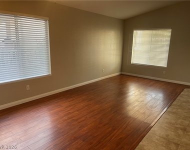 4805 White Aspen Avenue - Photo Thumbnail 3