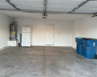 4805 White Aspen Avenue - Photo Thumbnail 35