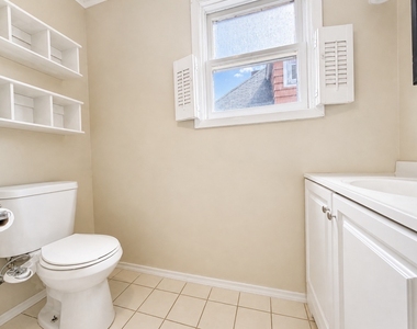 16 Highland Ave - Photo Thumbnail 5