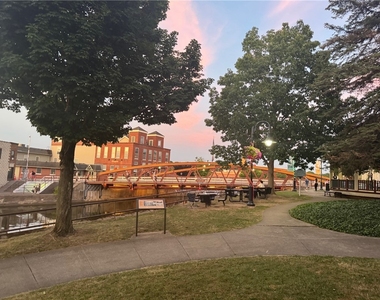 142 S Main Street - Photo Thumbnail 9