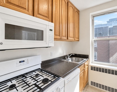 500 Kappock Street - Photo Thumbnail 10