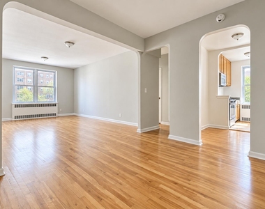 500 Kappock Street - Photo Thumbnail 2