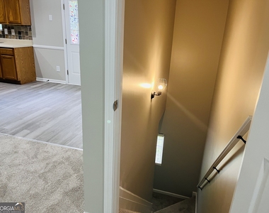 185 Hidden Brook Trail - Photo Thumbnail 32