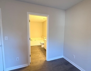 7020 Brookton Lane - Photo Thumbnail 8