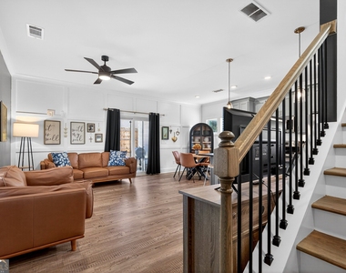 201 Marshall Street - Photo Thumbnail 9