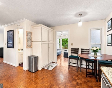 3924 Ashford Lake Court Ne - Photo Thumbnail 9