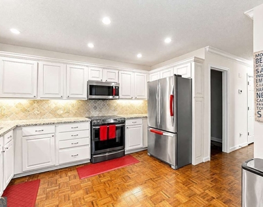 3924 Ashford Lake Court Ne - Photo Thumbnail 8