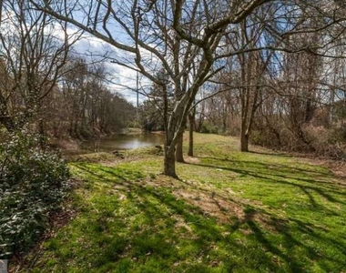 3924 Ashford Lake Court Ne - Photo Thumbnail 21