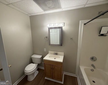 235 Turner Street - Photo Thumbnail 12