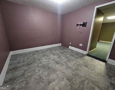 40 Summerwood Lane - Photo Thumbnail 32