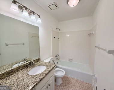 3925 Mountain View Road - Photo Thumbnail 12