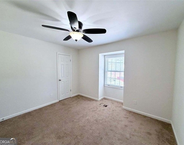 3730 Old Flowery Branch Road - Photo Thumbnail 13