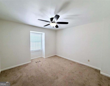 3730 Old Flowery Branch Road - Photo Thumbnail 14