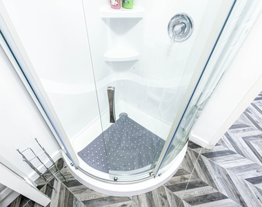 409 Fairington Lane - Photo Thumbnail 70