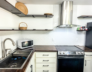 409 Fairington Lane - Photo Thumbnail 28