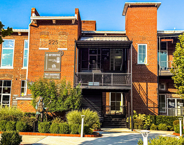 409 Fairington Lane - Photo Thumbnail 118