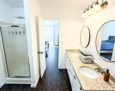 409 Fairington Lane - Photo Thumbnail 43