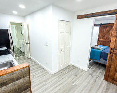 409 Fairington Lane - Photo Thumbnail 53