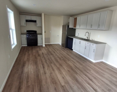 2786 Alix Way - Photo Thumbnail 5