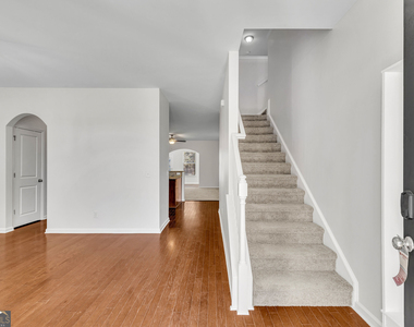 256 Cattle Run Way - Photo Thumbnail 2