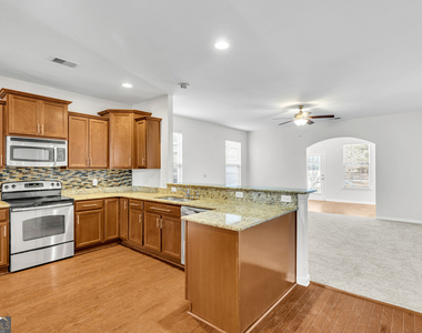 256 Cattle Run Way - Photo Thumbnail 15