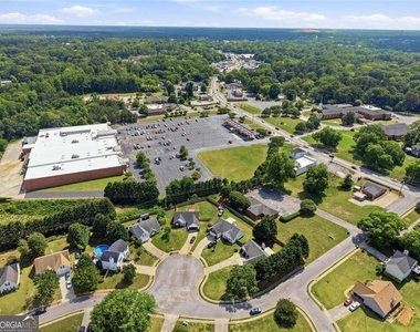 35 Shenandoah Drive - Photo Thumbnail 34