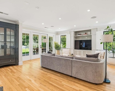 1426 Harvard Road Ne - Photo Thumbnail 25