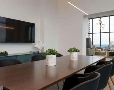 693 Peachtree Street Ne - Photo Thumbnail 15